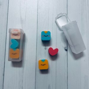 SEt de 3 mini gomas con contenedor